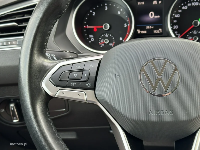 Volkswagen Tiguan AD 17
