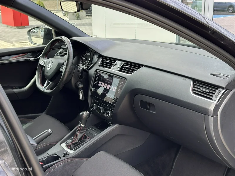 Skoda Octavia III 15