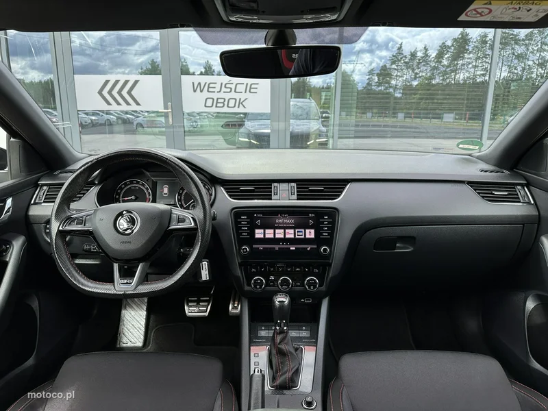 Skoda Octavia III 8