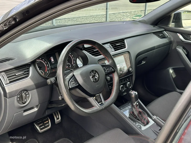 Skoda Octavia III 10