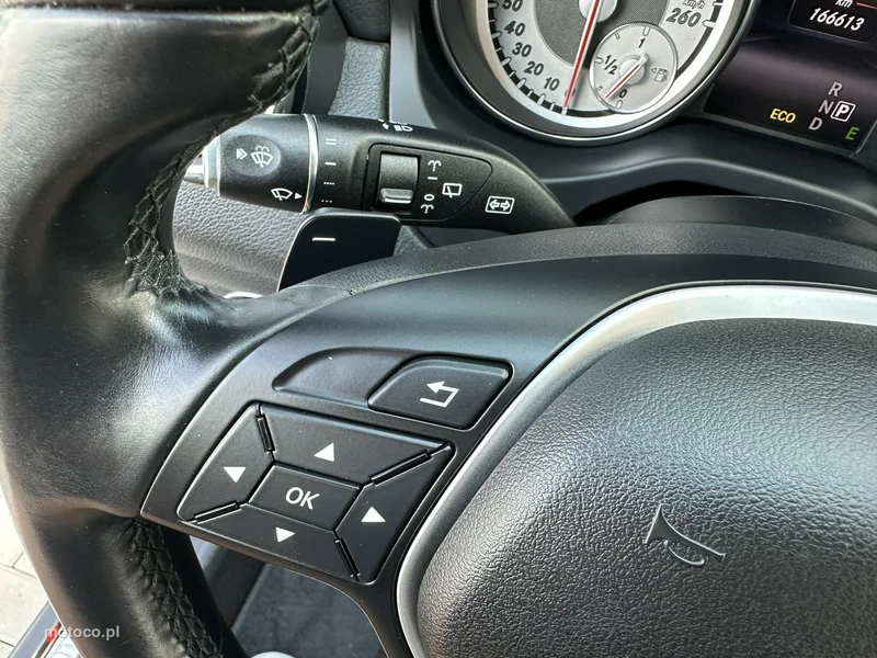 Mercedes-Benz GLA X156 GLA 200 20