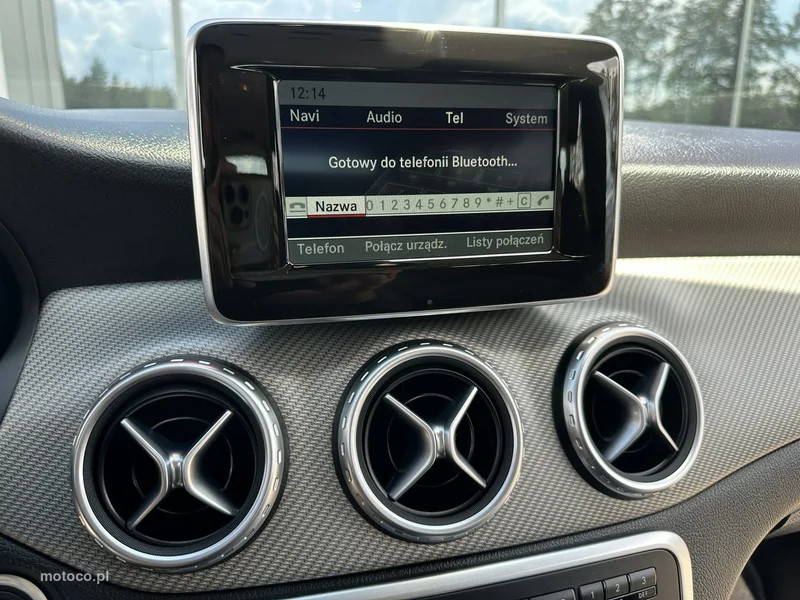 Mercedes-Benz GLA X156 GLA 200 25