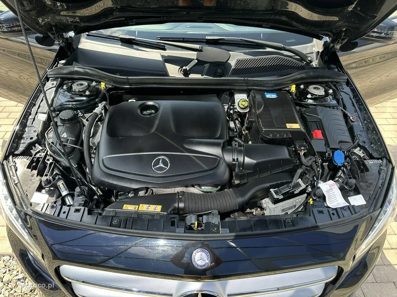 Mercedes-Benz GLA X156 GLA 200 31