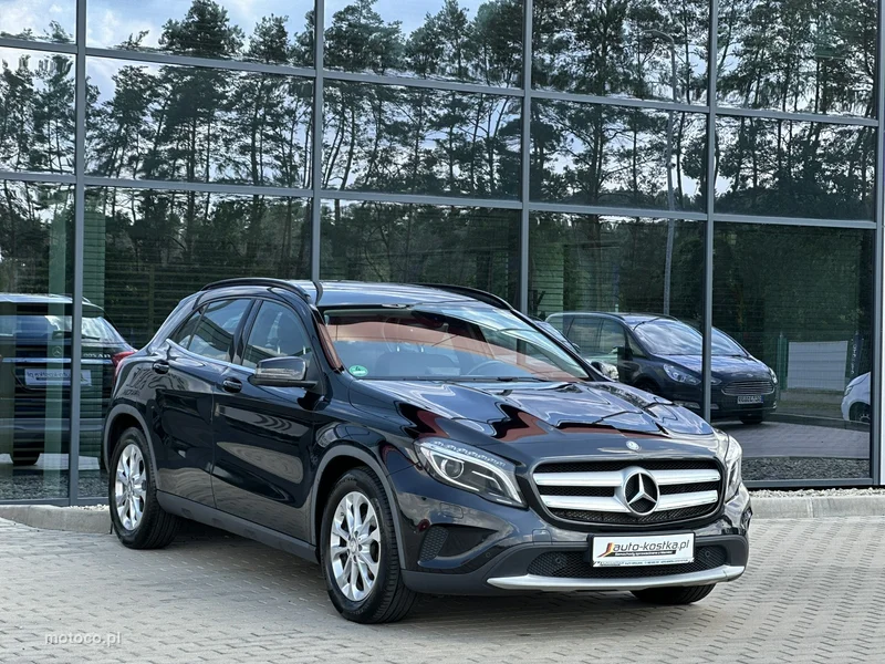 Mercedes-Benz GLA X156 GLA 200 5