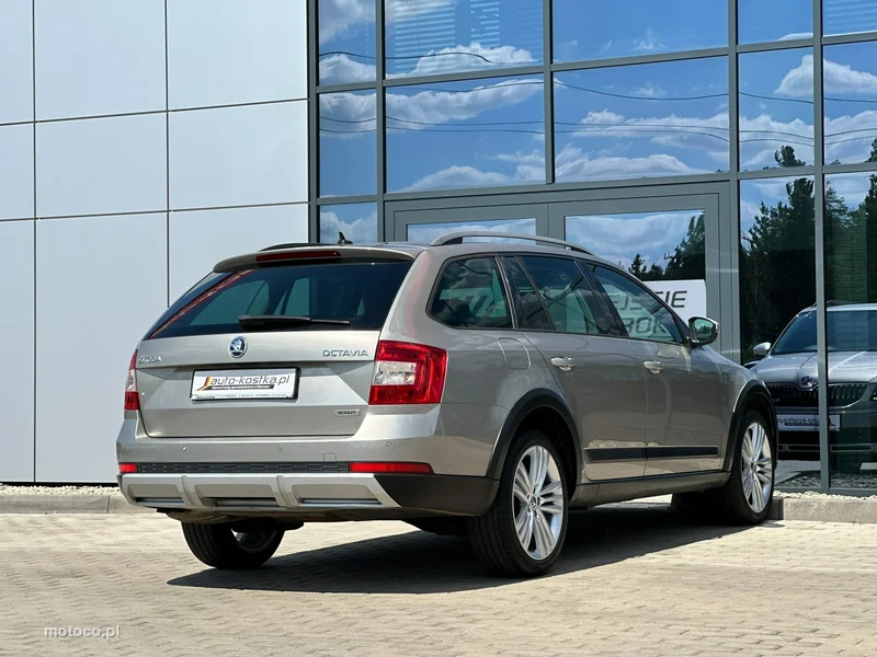 Skoda Octavia III 6