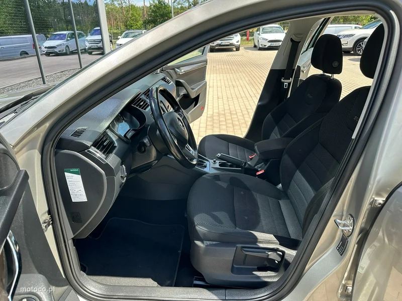 Skoda Octavia III 10