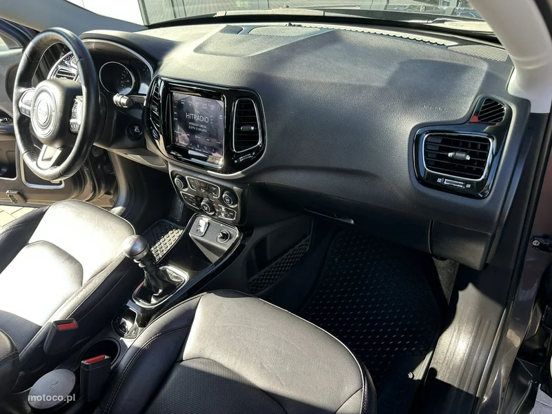 Jeep Compass 15