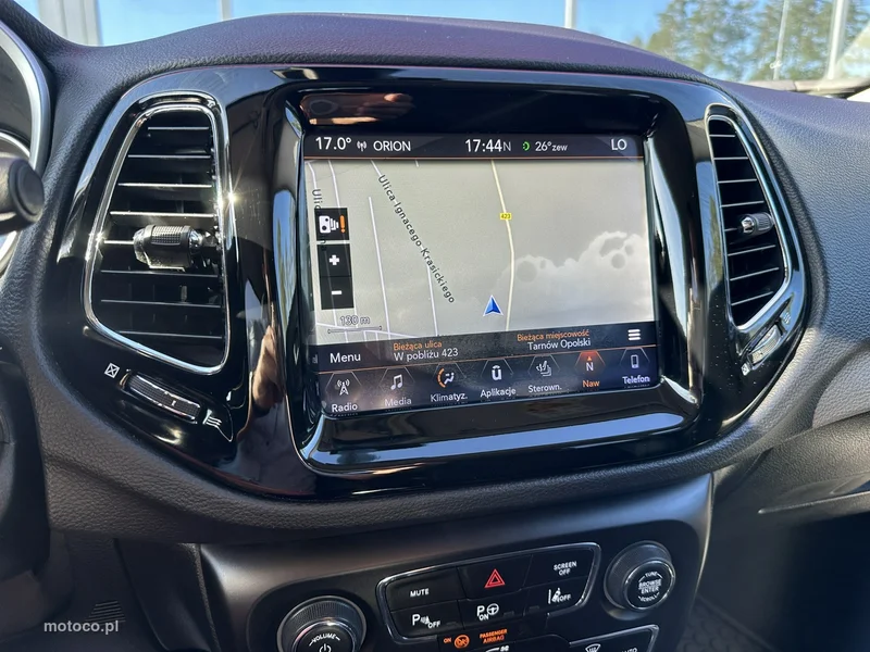 Jeep Compass 24