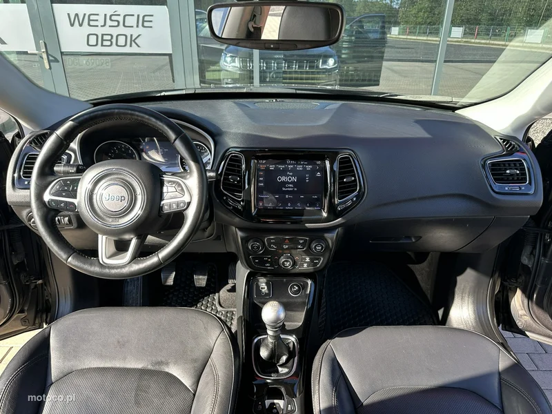 Jeep Compass 8