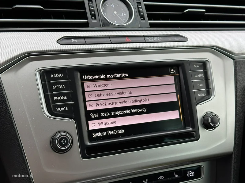 Volkswagen Passat Variant B8 23