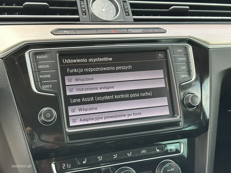 Volkswagen Passat Variant B8 26