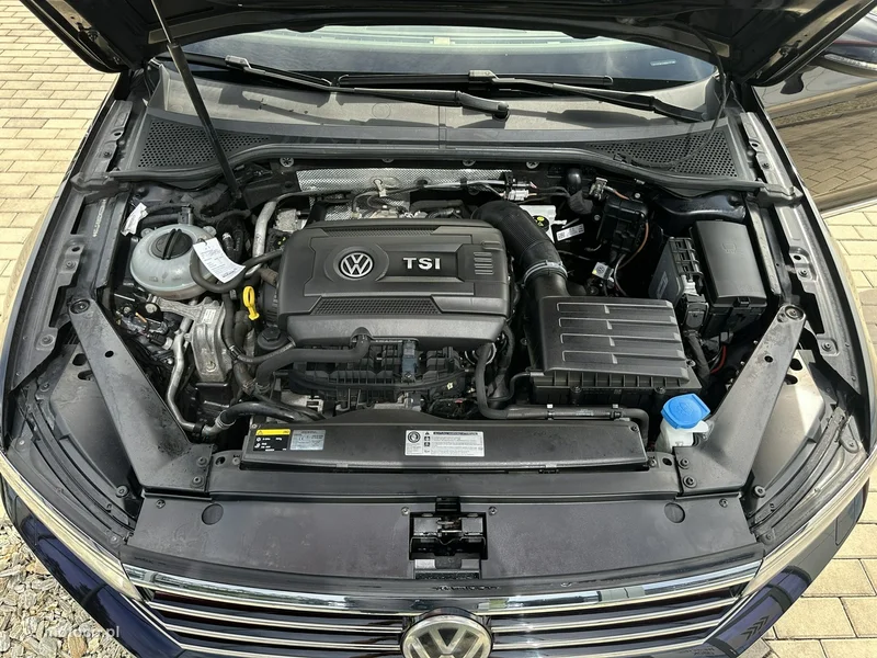 Volkswagen Passat Variant B8 35