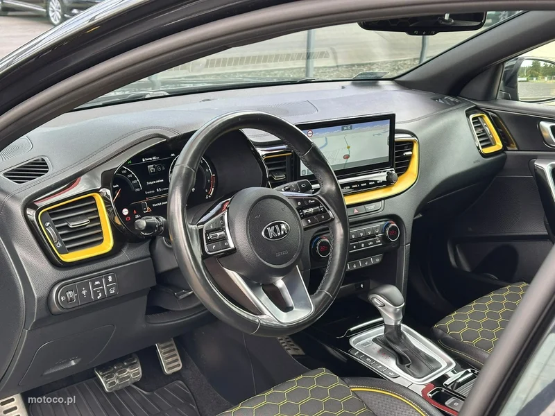 Kia XCeed 12