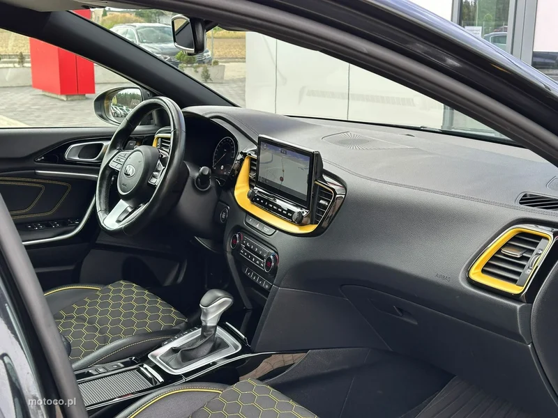 Kia XCeed 17