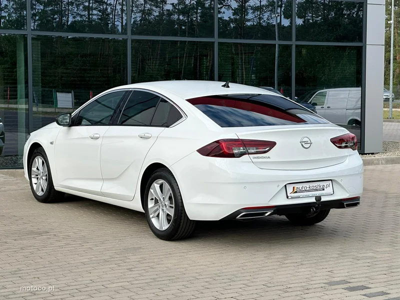 Opel Insignia B 7
