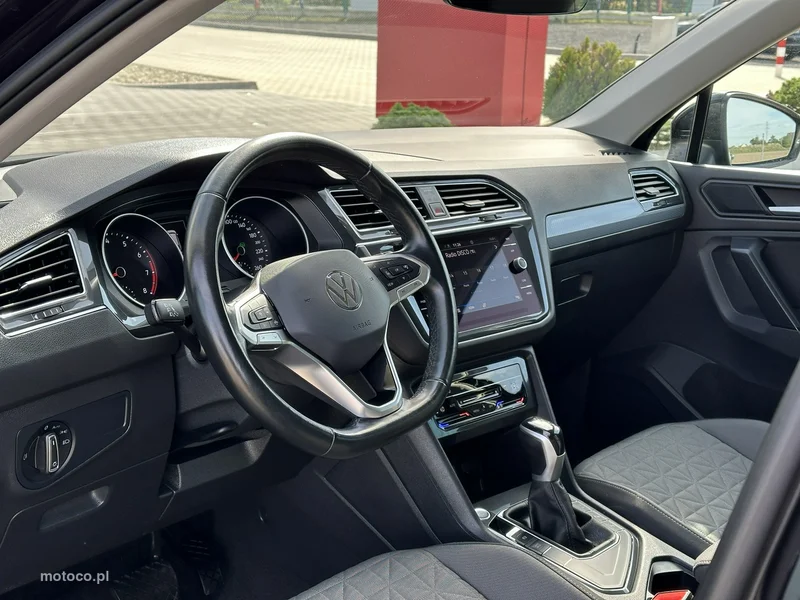 Volkswagen Tiguan AD 11