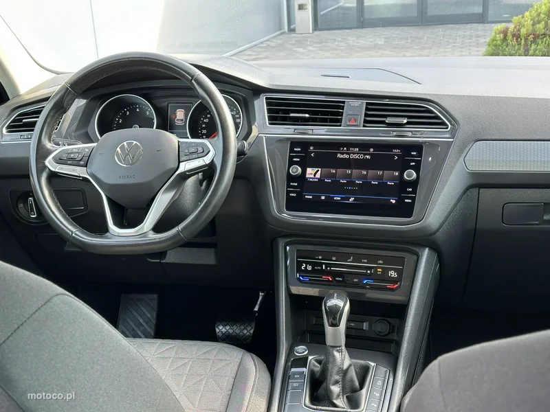 Volkswagen Tiguan AD 10