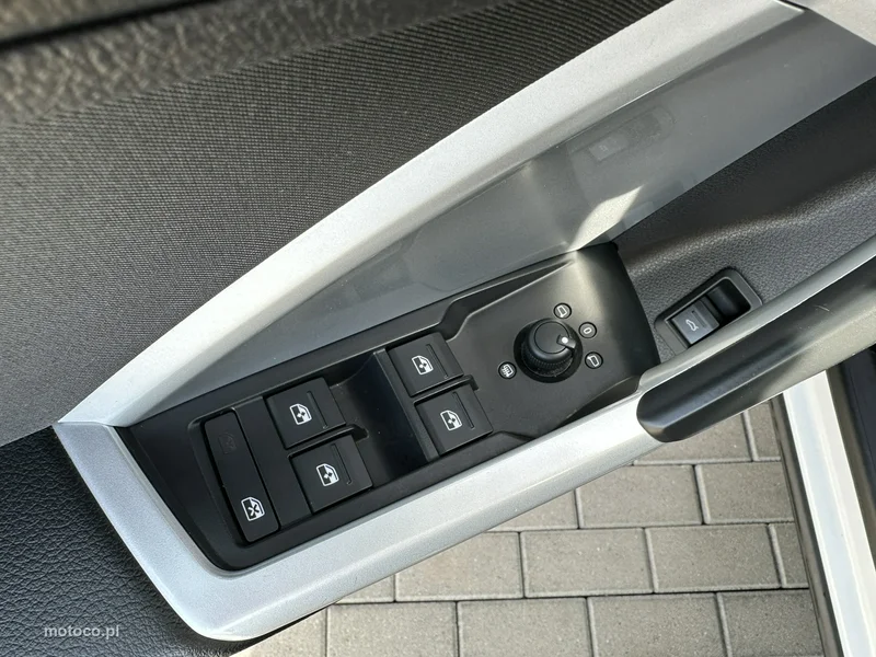 Audi Q3 F3 15
