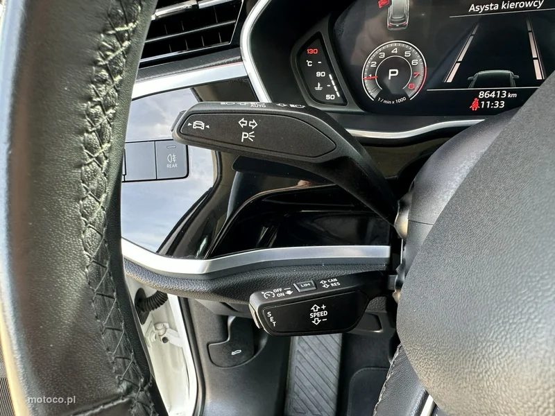 Audi Q3 F3 20