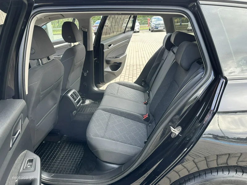 Volkswagen Golf Variant 11