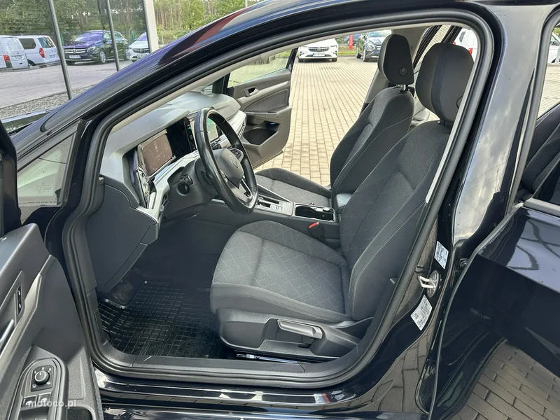 Volkswagen Golf Variant 9