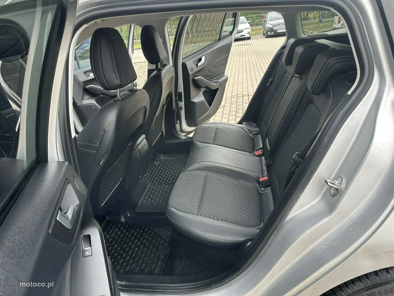 Ford Focus IV 11