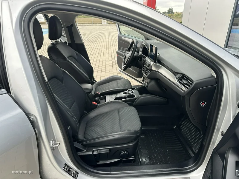 Ford Focus IV 14