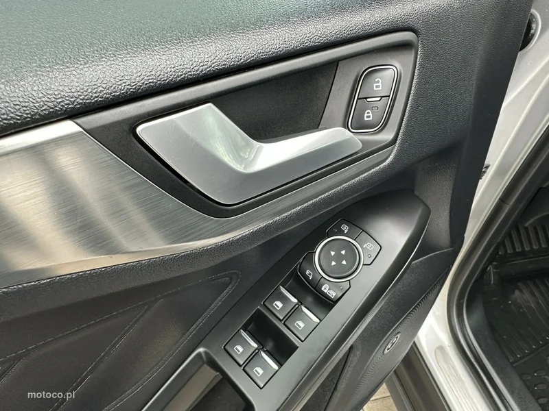 Ford Focus IV 15
