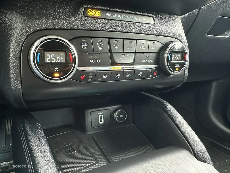 Ford Focus IV 27