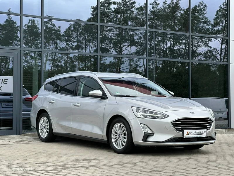 Ford Focus IV 5
