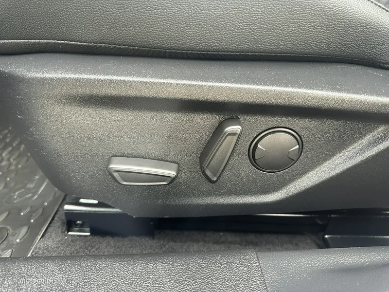 Ford Focus IV 10