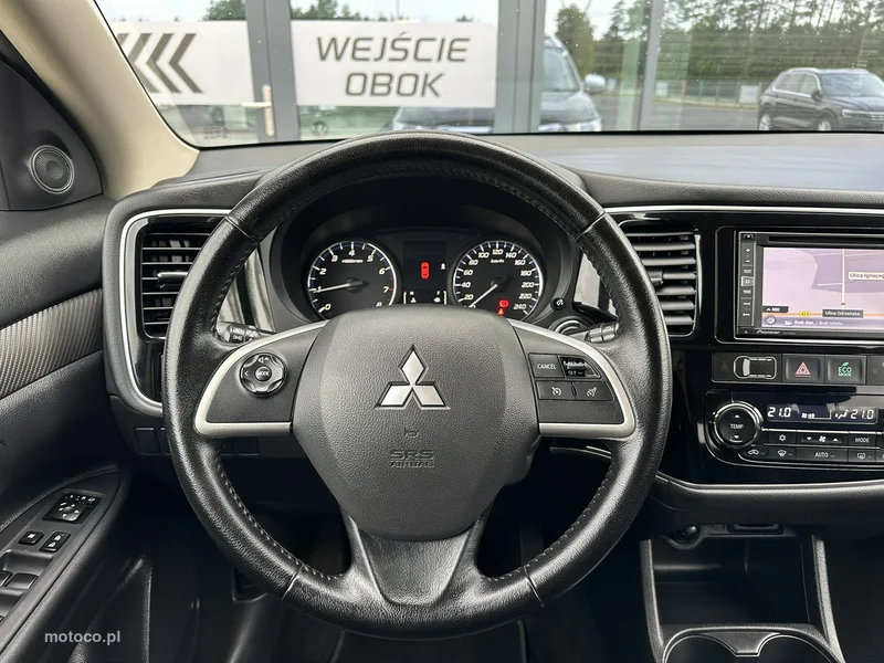 Mitsubishi Outlander 15