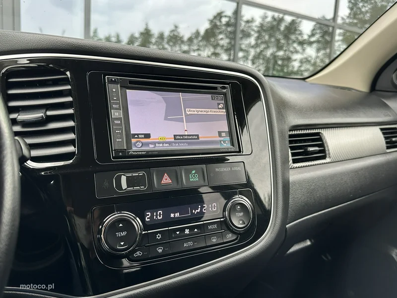 Mitsubishi Outlander 19