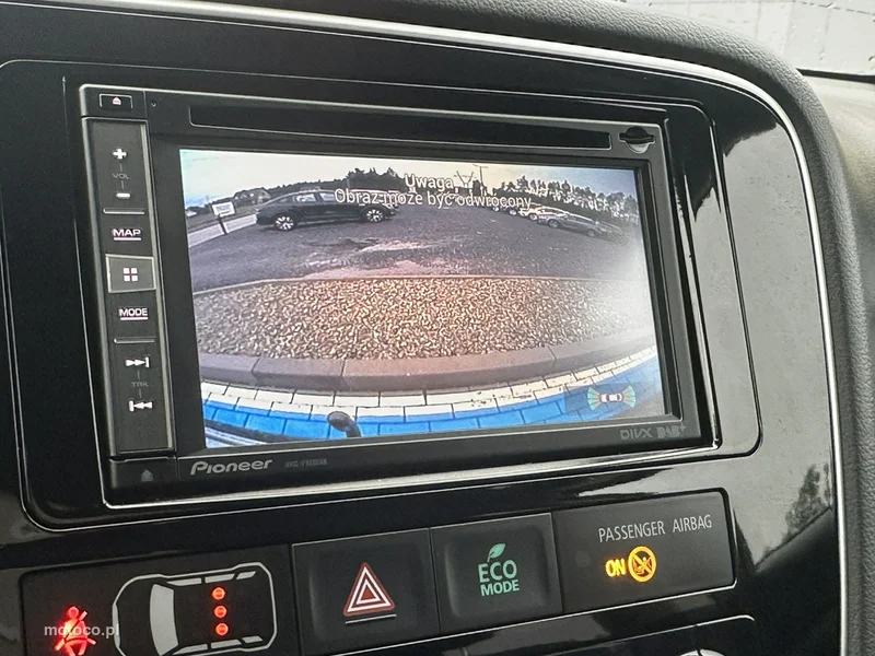 Mitsubishi Outlander 20