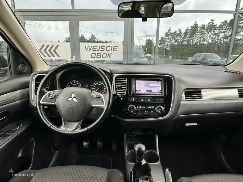 Mitsubishi Outlander 8
