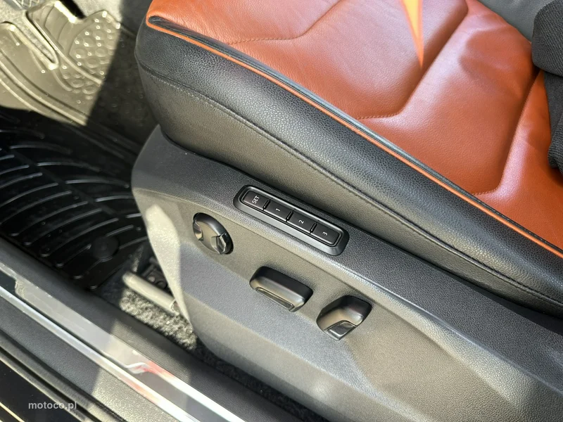 Volkswagen Tiguan AD 11