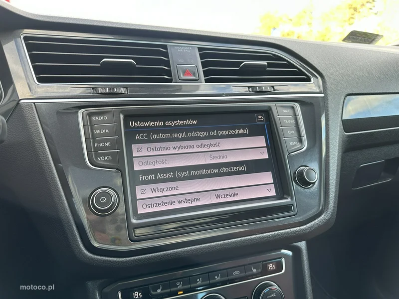 Volkswagen Tiguan AD 28