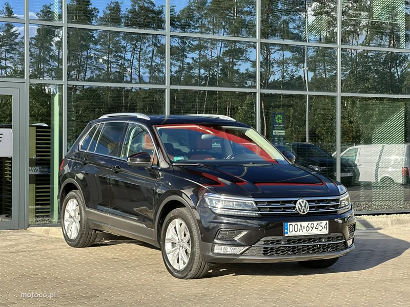 Volkswagen Tiguan AD 5