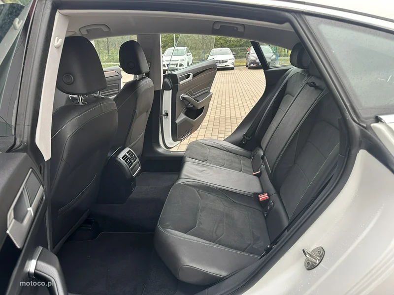 Volkswagen Arteon 12