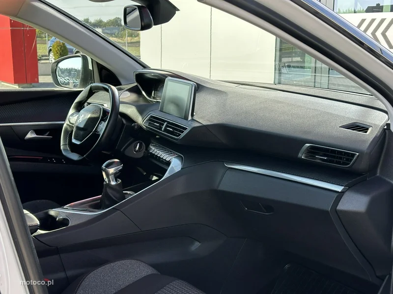 Peugeot 5008 15