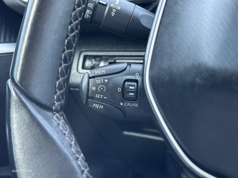 Peugeot 5008 21