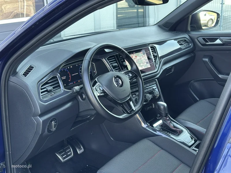 Volkswagen T-Roc A1 11