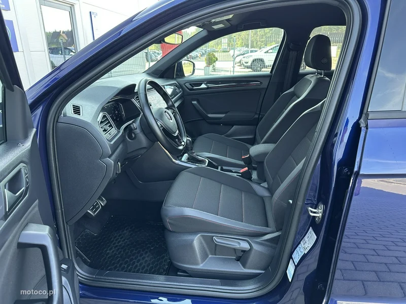 Volkswagen T-Roc A1 12