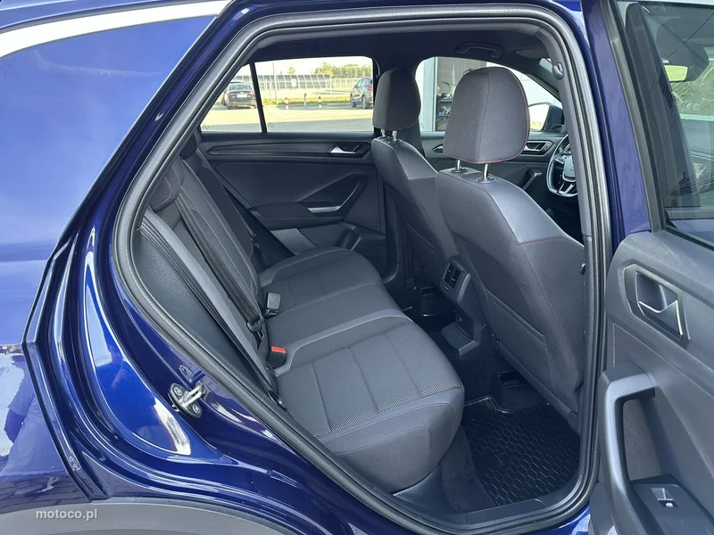 Volkswagen T-Roc A1 14