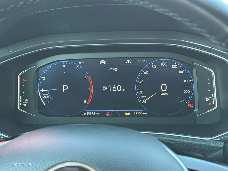 Volkswagen T-Roc A1 18