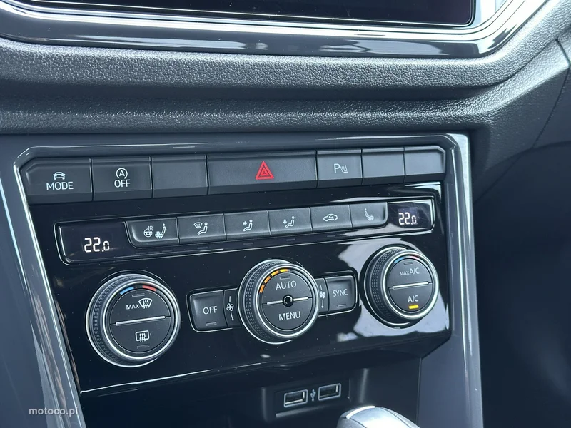 Volkswagen T-Roc A1 28