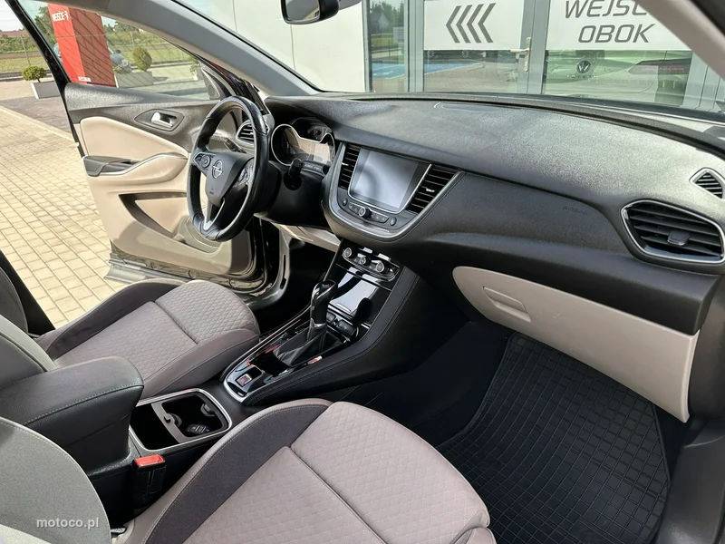 Opel Grandland X 15