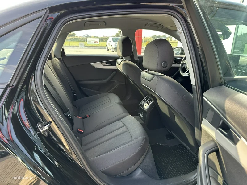 Audi A4 B9 14