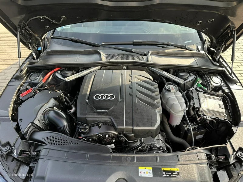 Audi A4 B9 30