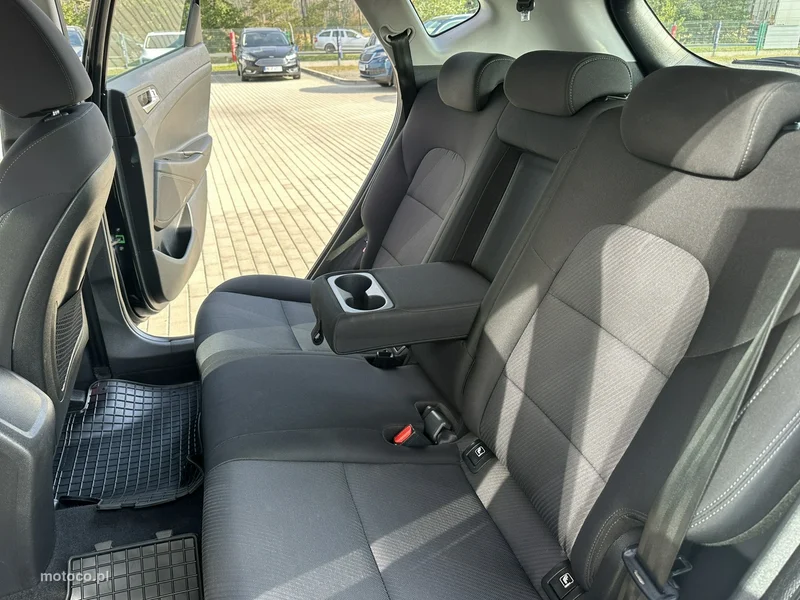 Hyundai TUCSON 12